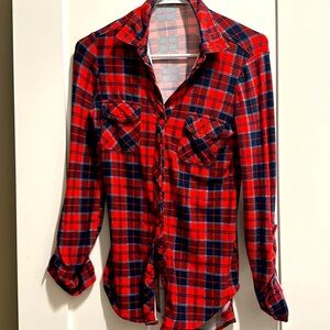 Ardene soft stretchy flannel button up. Size xs